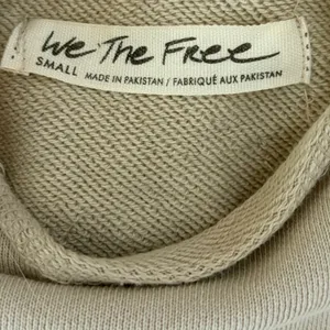 We The‎ Free Beige Backyard Hoodie with Navy Accents Size Small EUC thumbnail 5