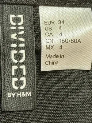 H&M Divided Women’s Long Sleeve Single Breasted One Button Black Blazer Size 4 thumbnail 3