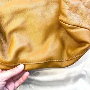 NewbarK Tan Leather Slouchy Oversized Tote Top Handle Bag Boho Luxe 90s Minimal thumbnail 4