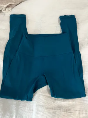 Lululemon leggings thumbnail 2
