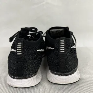 Nike Flyknit Racer 'Black White" Knit mesh low sneaker shoe 526628 020 SZ 5.5 thumbnail 5
