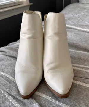 White Cowgirl Booties Size 9 thumbnail 1