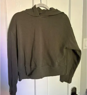 Cropped ZARA Sweatshirt thumbnail 2