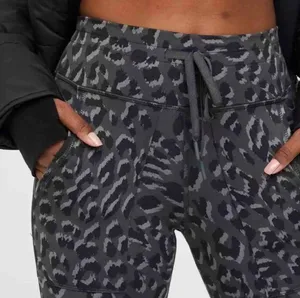 Aerie Large OFFLINE By Jacquard Peak Legging BNWTS $54.95 thumbnail 2