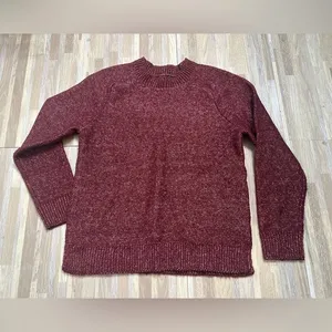 Banana Republic Sweater, Wpmen's Size Medium thumbnail 1