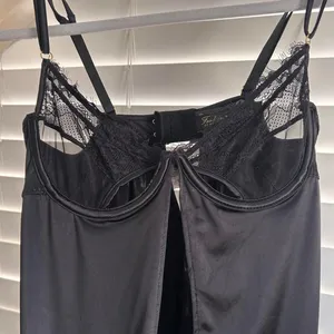Frederick’s of Hollywood Black Satin Lace Babydoll Slip Lingerie Y2K Size Medium thumbnail 4