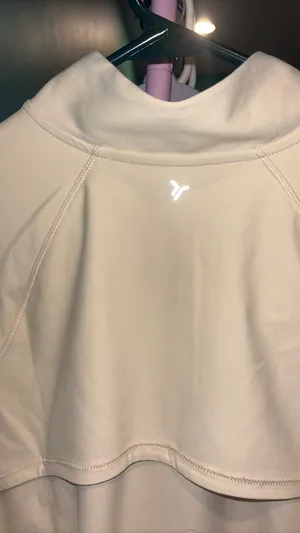 Old Navy Active Powersoft Cream Athletic Jacket  thumbnail 4