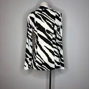 Pretty Little Thing- Black & White Zebra Stripe Button Down Top thumbnail 6