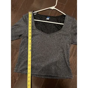 Old Navy Black & Silver Sparkly Croptop. Medium. Great clubbing or New Years Top thumbnail 5