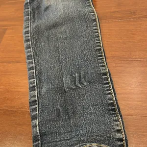 Denizen Levi modern skinny blue jeans Size 6 thumbnail 6