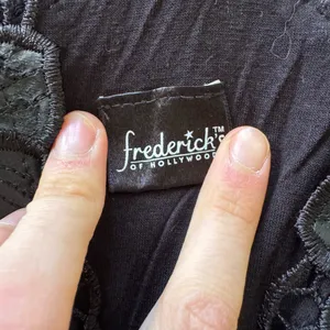 Frederick's of Hollywood Y2K Era Lace V-Neck Tank thumbnail 4