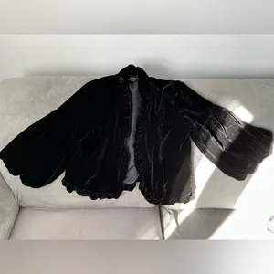 Dressy velvet jacket 🌹🌹 thumbnail 7