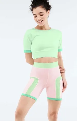 Fabletics Daydream 2 Piece Outfit Plus Sz 3xl NW Detailed Tag. thumbnail 1