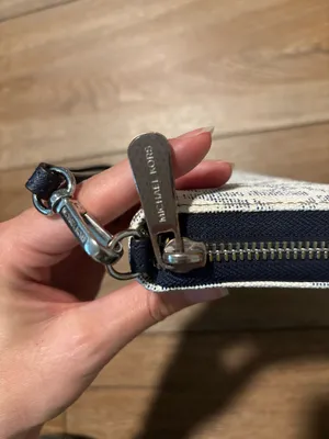 Michael Kors Cream & Navy Signature MK Zip Wallet Wristlet thumbnail 3