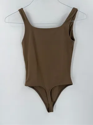 Aritzia BABATON Square contour sleeveless thong tank top mocha brown bodysuit thumbnail 4