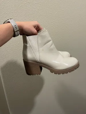 Boutique boots White Size 8 thumbnail 4