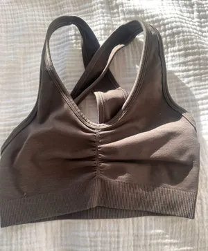 Alphalete Amplify Sports Bra thumbnail 1