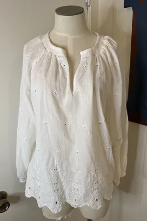 Lucky Brand White Embroidered Peasant Tunic eyelet trim SZ M thumbnail 1