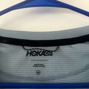 Hoka One 3/4 Sleeve Athletic Running Blue Top Size M thumbnail 2
