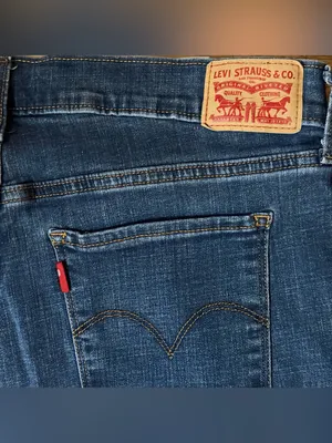 Levi's 315 Shaping Bootcut Jeans Blue Denim Size 32 thumbnail 6