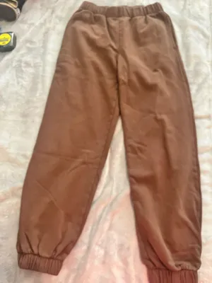 Brandy Melville Sweatpants thumbnail 1