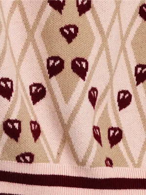 Sleeveless V-Neck Heart Argyle Knit Vest in Blush thumbnail 6