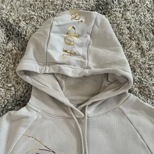 EUC NIKE Sportswear Icon Clash Fleece Hoodie thumbnail 7