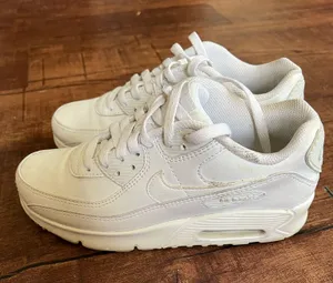 Nike Air Max Shoes thumbnail 3