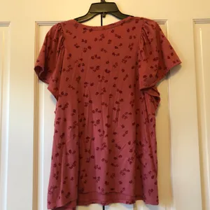 Flutter Sleeve Floral Top thumbnail 2