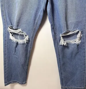 American Eagle Jeans Womens Mom Distressed Holes In Knees High Rise Size 16R thumbnail 4