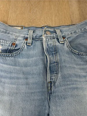 Levi’s Light Blue Distressed Straight-Leg Jeans thumbnail 3