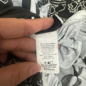 Chesley Size Small Black & White Plunge V-Neck Boho Short Sleeve Sundress thumbnail 7