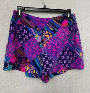 Vibrant Alice & Trixie Silk Shorts Size Medium thumbnail 1