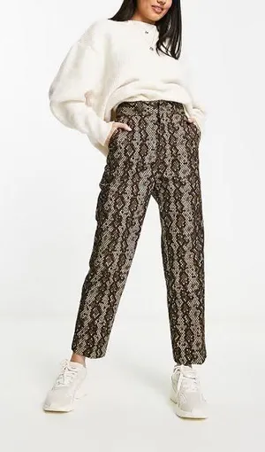 Dickies Camden pants in beige thumbnail 1