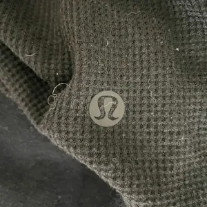 Lululemon Women's Swiftly Tech Henley Button V Neck Long Sleeve Shirt Blouse M thumbnail 3