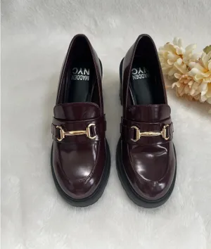 Madden Girl Madden NYC Burgundy Heeled Loafers size 7.5 thumbnail 2