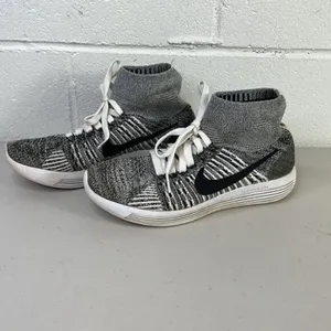NIKE Mesh HighTop Athletic Sneakers sz 8 Gray/White 818677-101 lunarepic flyknit thumbnail 4
