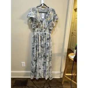 Baltic Born Lynlee Metallic Maxi Dress in Dusty blue Size 1XL Floral Gold thumbnail 2