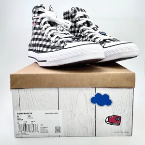 Converse x Hello Kitty Friends Chuck Taylor Star M8 W10 Picnic High Top A17697C thumbnail 13