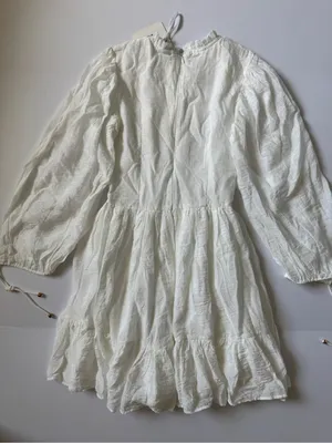 Selfie Leslie Secret Garden Long Sleeve Smocked Bodice Dress White Size XS NWT thumbnail 3