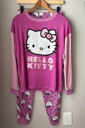 Sanrio Disney Hello Kitty Women's Lounge Top and Pants thumbnail 1