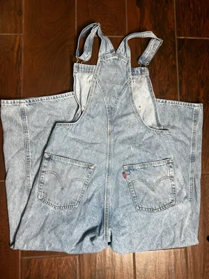 Levi’s Light Wash Denim Jeans Overalls Apron Front Tie Wide Leg Size Medium thumbnail 4