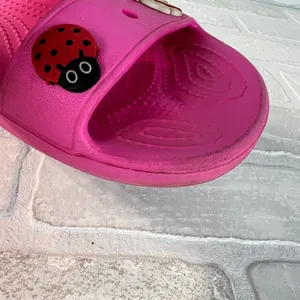 Crocs Classic Sandals Womens 7 Men 5 Pink Charms Two Double Strap Bright Comfort thumbnail 12