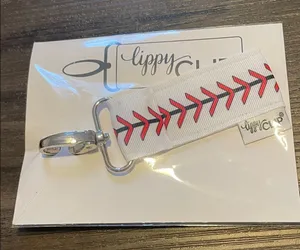 LippyClip Baseball Keychain Red thumbnail 1