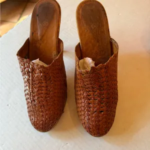 Vintage Nina Leather Mules thumbnail 2