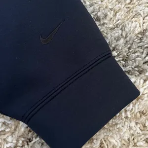 NWT NIKE Pregame Fleece Oversized Pullover Hoodie thumbnail 5