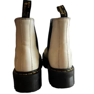 Dr Martens 2976 Quad Chelsea Boot Women’s size 7 thumbnail 11
