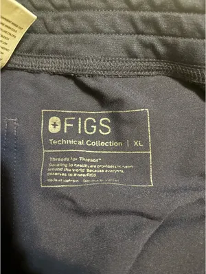 FIGS Scrub Pants thumbnail 2