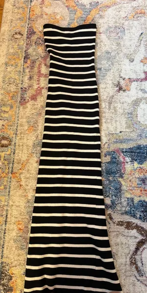 Edikted Maxi Dress thumbnail 1