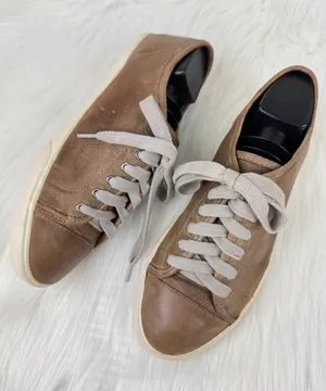 Frye Mindy Low Lace Up Leather Sneakers Size 8 Taupe 3472365-GRY thumbnail 1